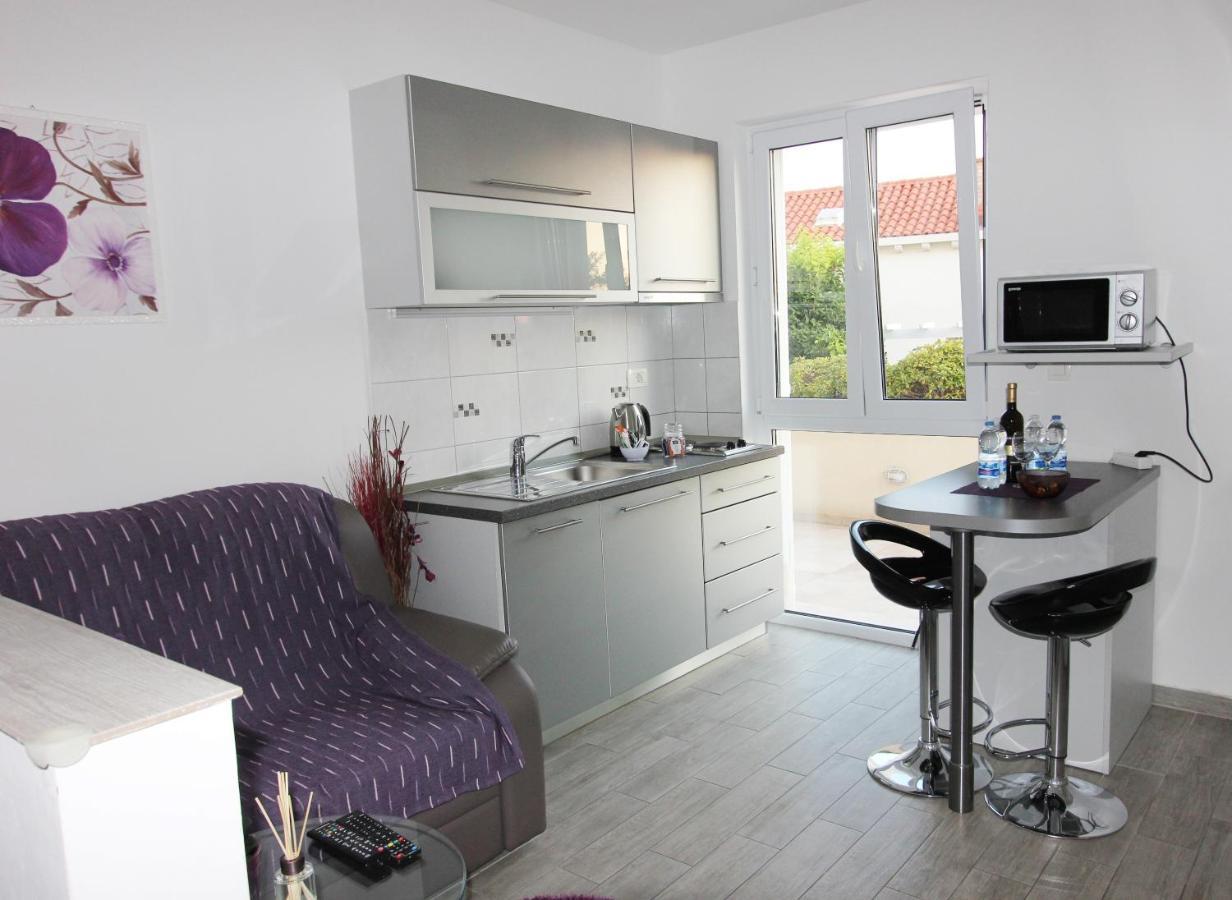 Talir Apartment